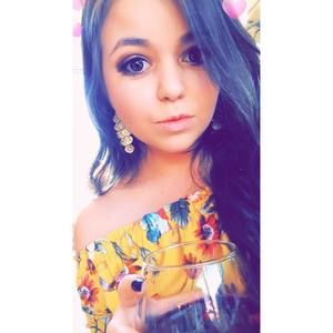 Meet your Posher, Jessica